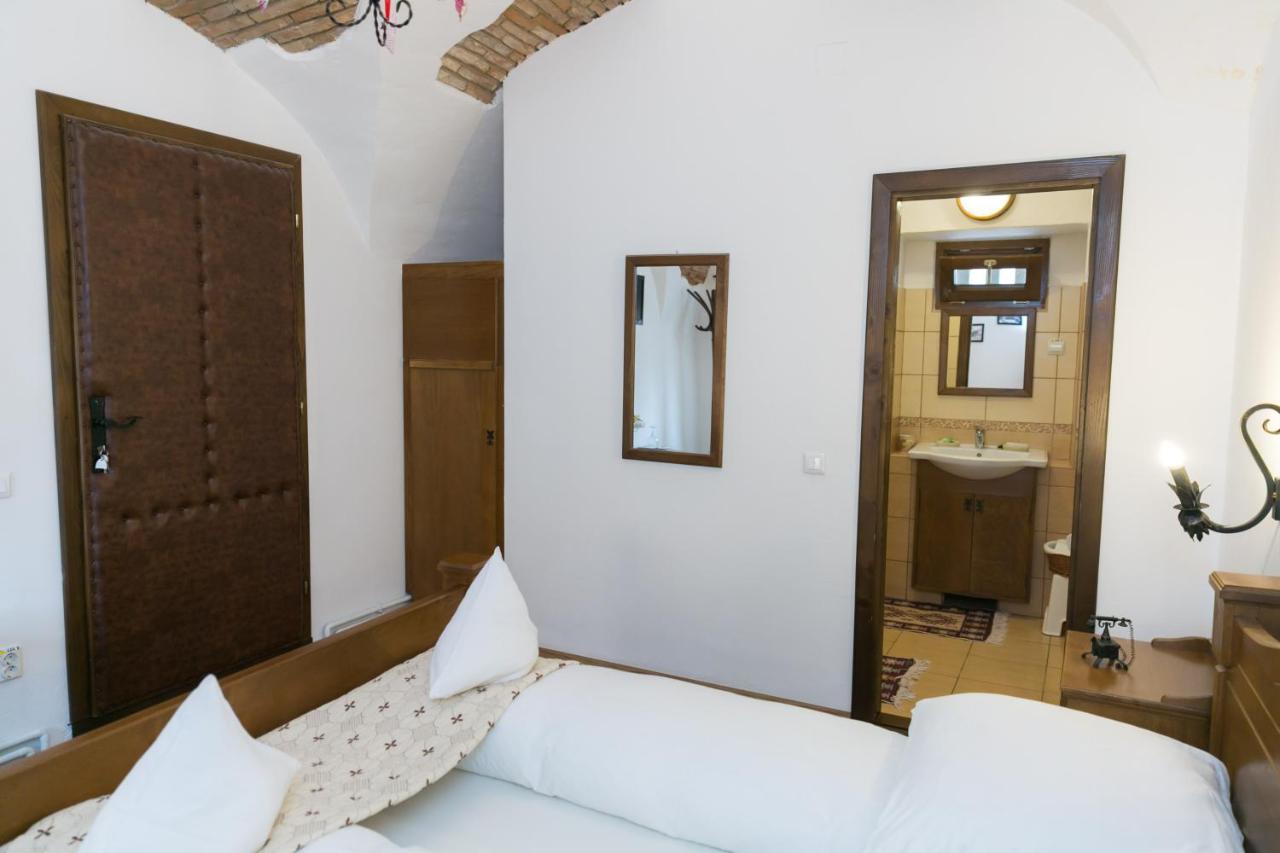 Hotel Casa Richter- Check-In Independent à Sighişoara Extérieur photo