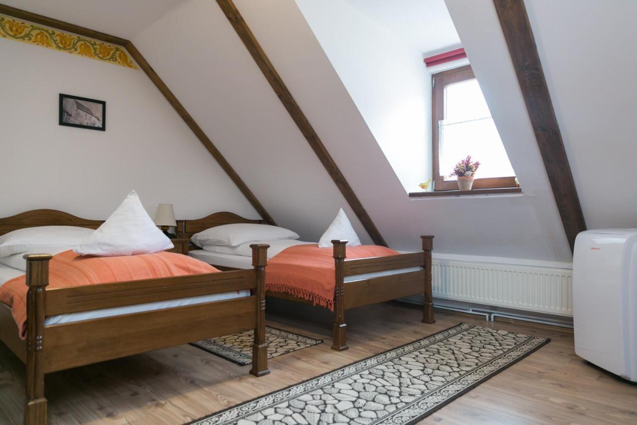 Hotel Casa Richter- Check-In Independent à Sighişoara Extérieur photo