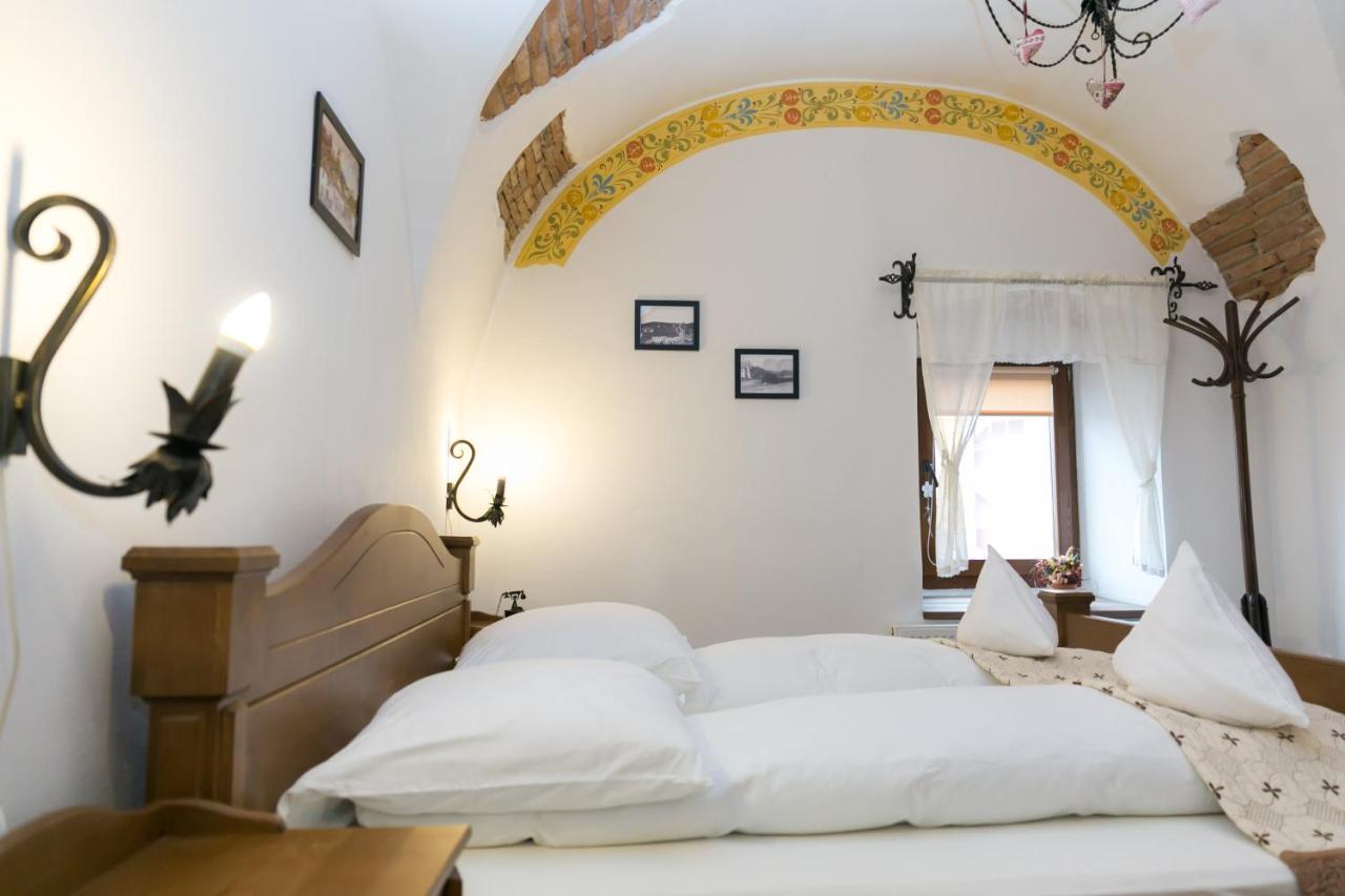 Hotel Casa Richter- Check-In Independent à Sighişoara Extérieur photo