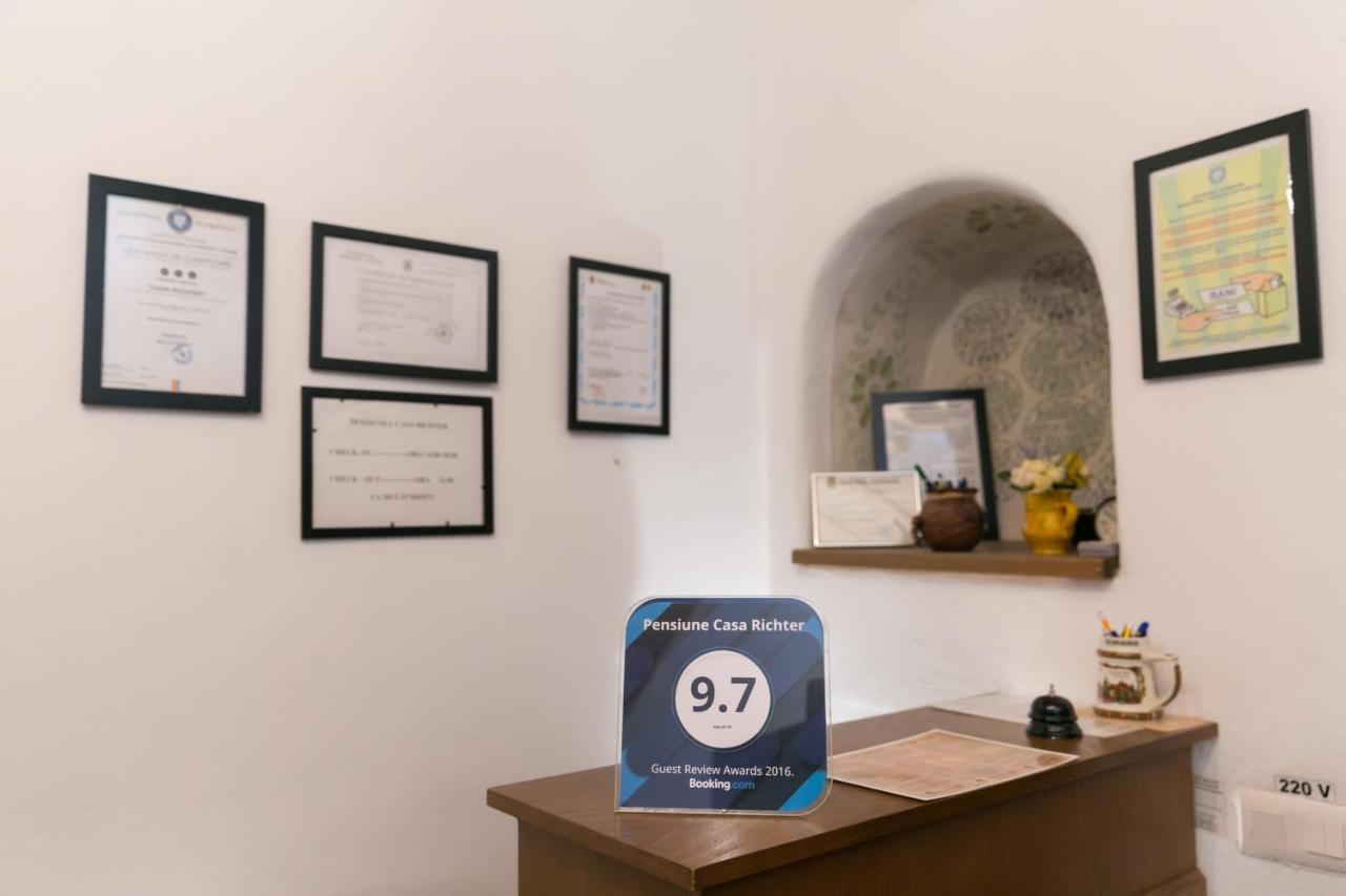 Hotel Casa Richter- Check-In Independent à Sighişoara Extérieur photo