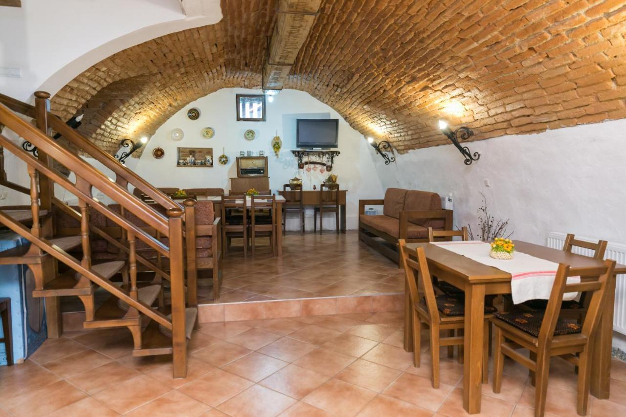 Hotel Casa Richter- Check-In Independent à Sighişoara Extérieur photo